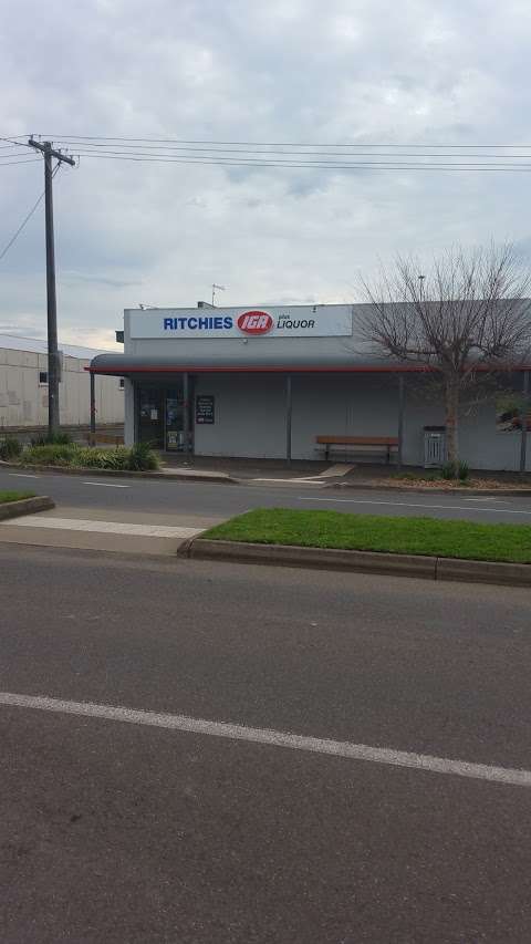 Photo: Ritchies IGA Cobden